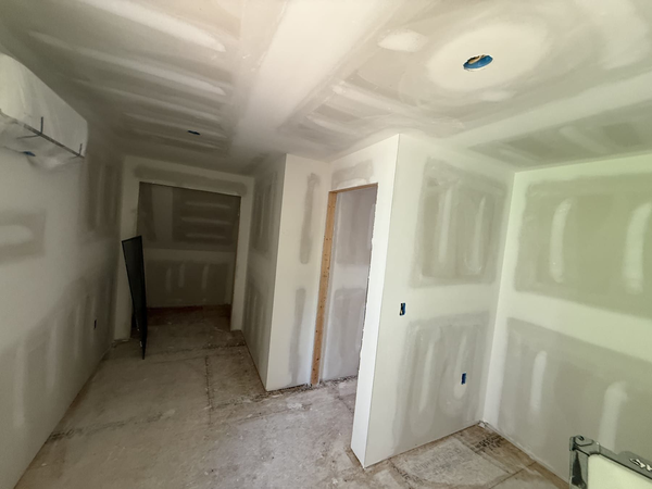 Drywall project photo 26